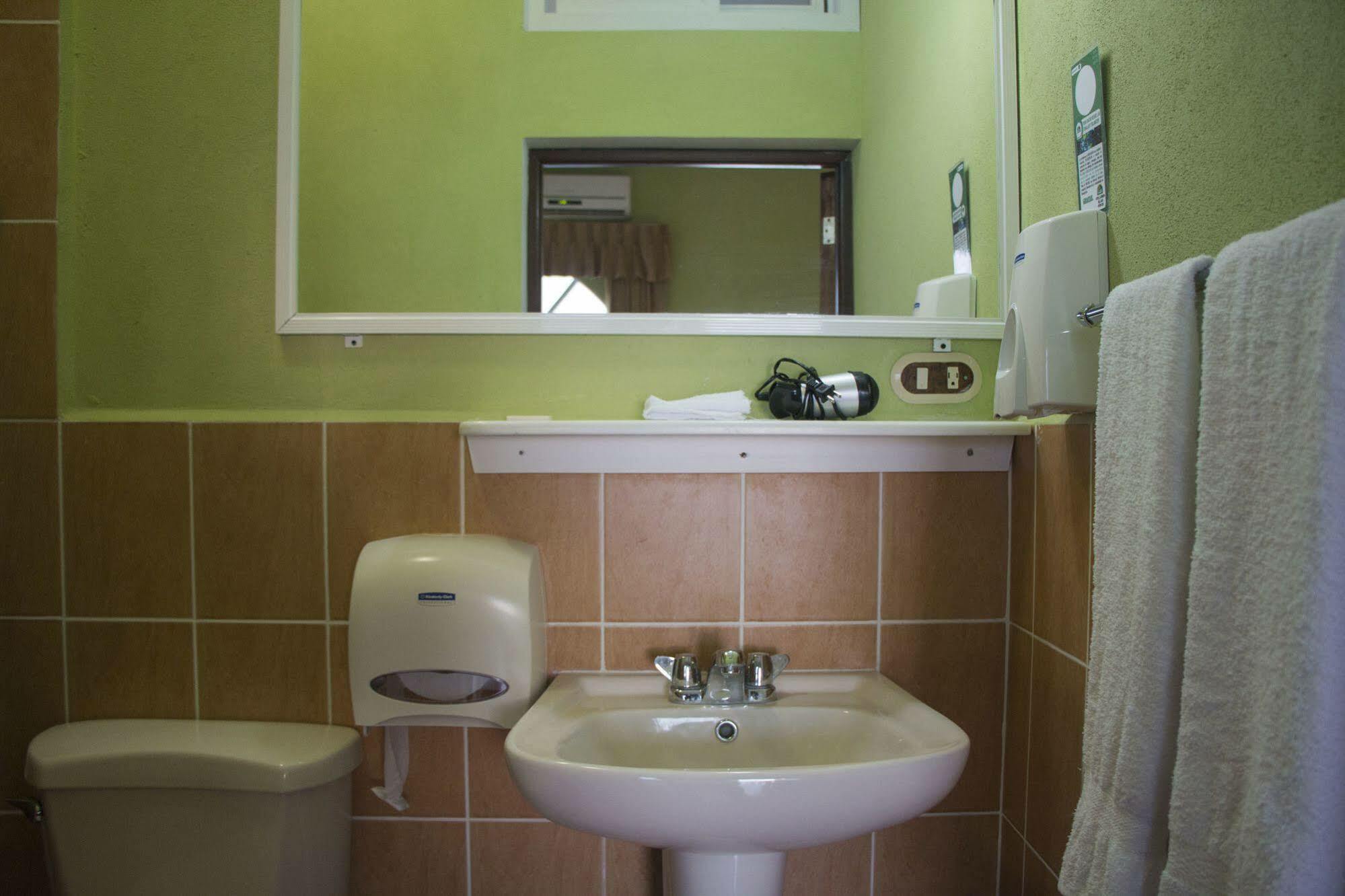 Hotel Ribiera Del Lago Peten Itza San Roman Luaran gambar