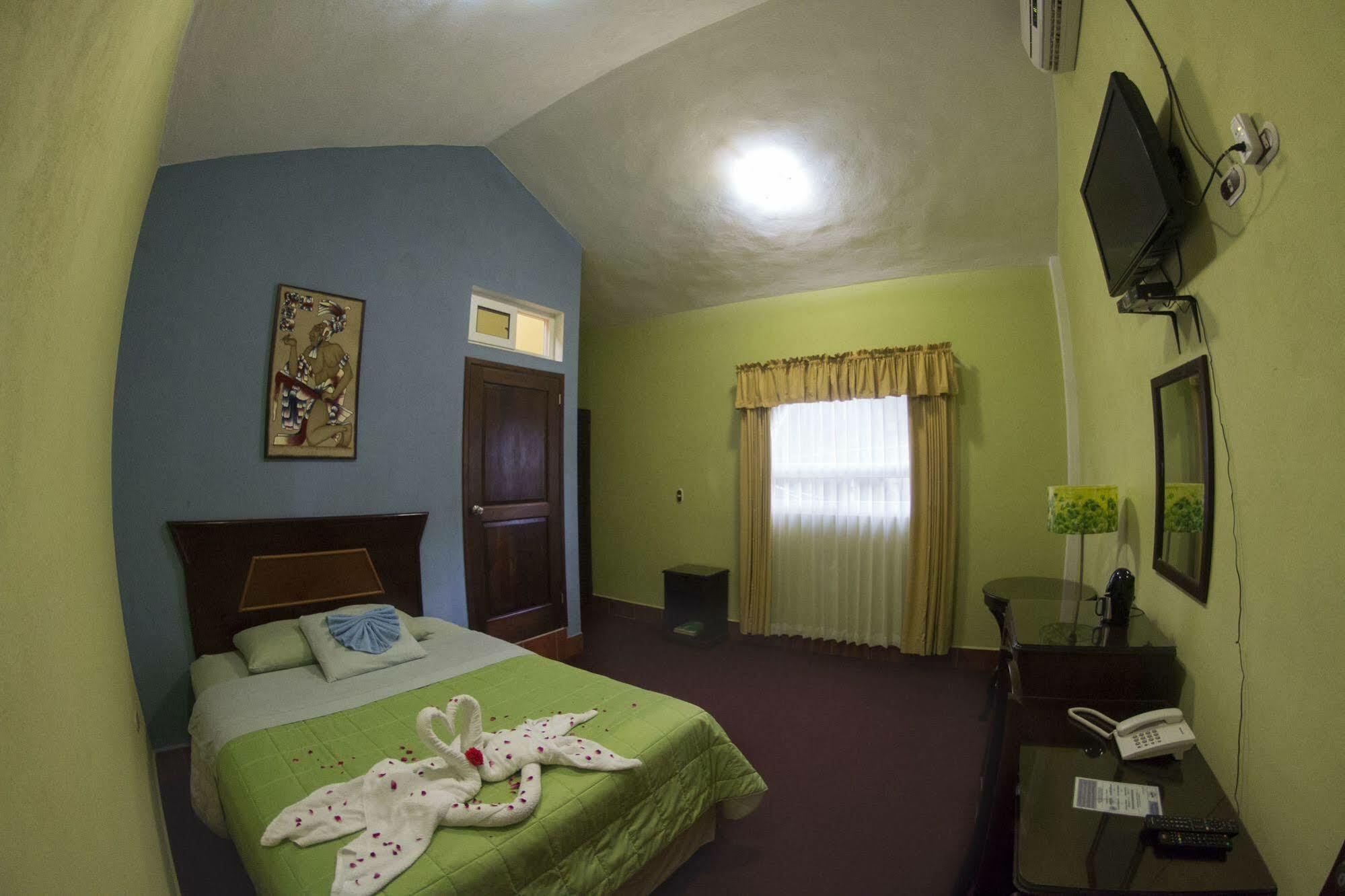 Hotel Ribiera Del Lago Peten Itza San Roman Luaran gambar